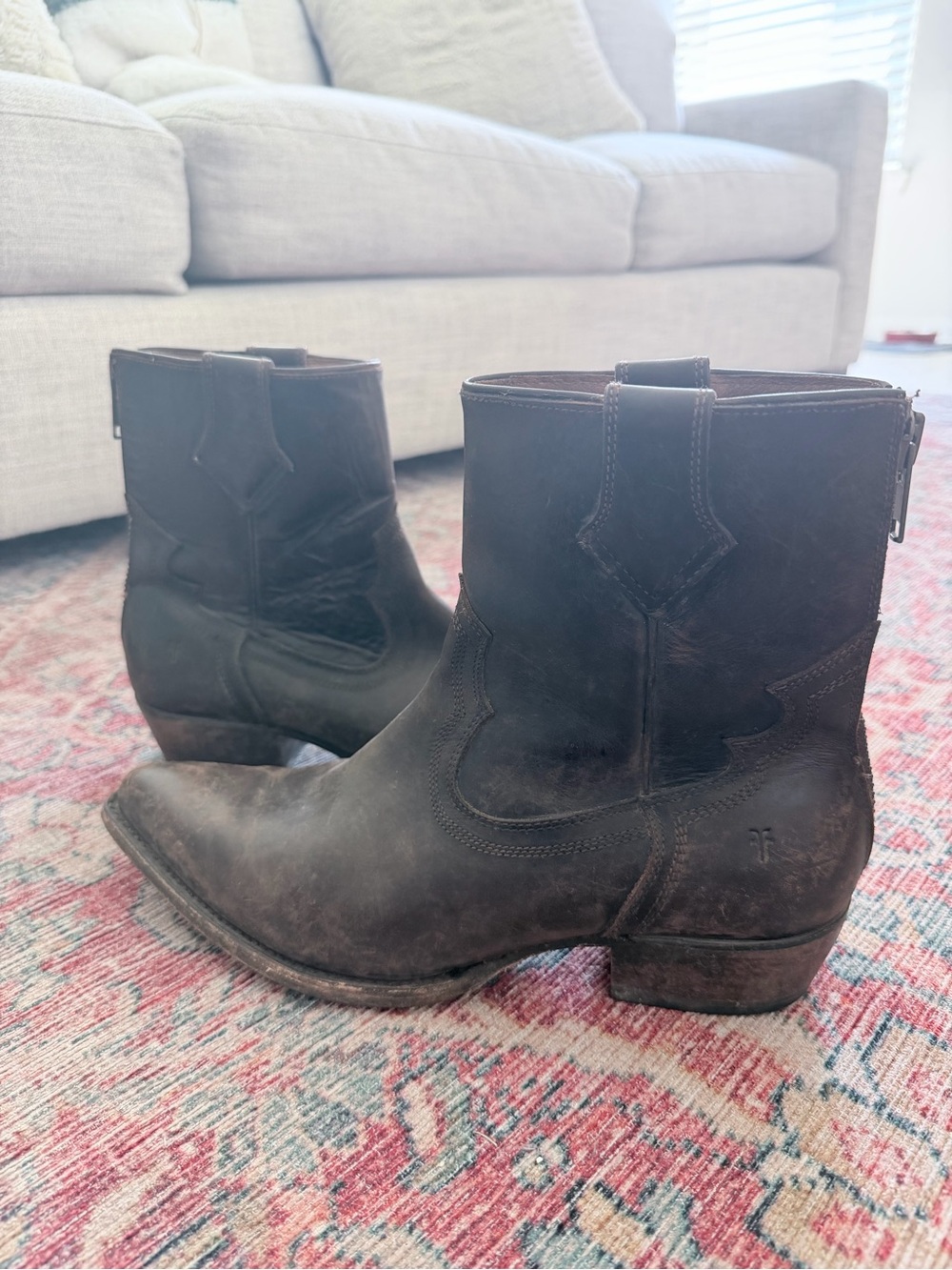 Men’s Frye Boots Lou Exotic leather Back Zipper Size 10.5 D